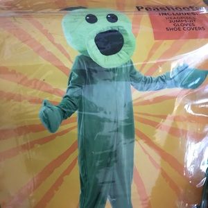 Plants vs Zombies Peashooter costume